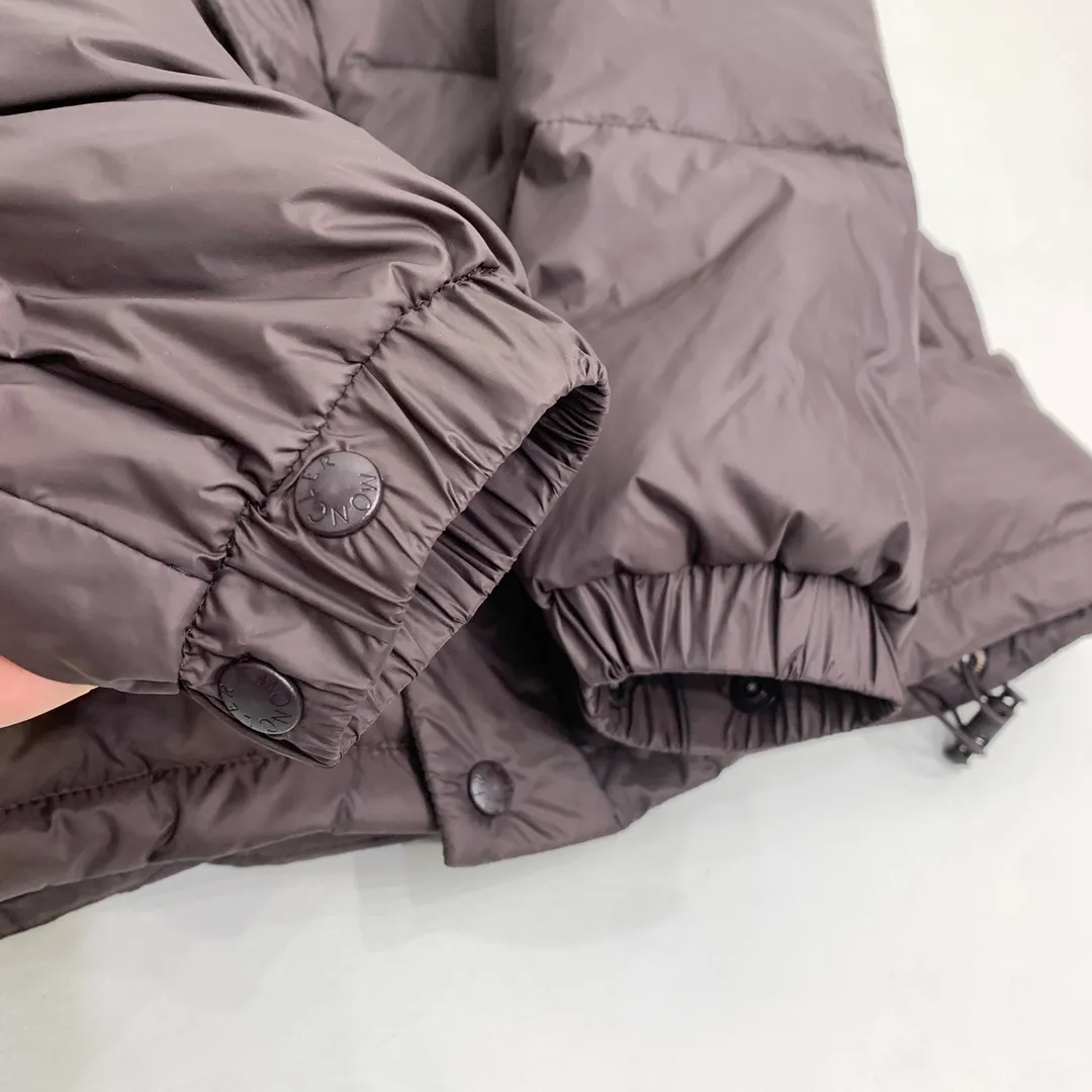 P390 Premium 2026 Original 90 ！ Premium ， ， ， ， ， ， ， 。 ， 。 ， ， ， 。 Size：M-3XL